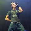 040400_nick2